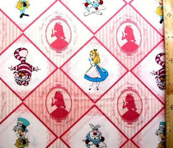 楽天市場 キャラクター アメリカ 輸入 生地 アリス １パネル３０ オフ ピンク 柄番号９ ディズニー ｕｓａコットン 直輸入 手芸のピロル