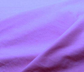 生地 カラー綿ブロード無地 薄パープル ( 色番号73 )＜広幅＞約108cm（ 胡蝶しのぶ の作品作りに最適です。)（ 鬼滅の刃の衣装柄 鬼滅の刃 和柄 紫 矢がすり マスク ブロード きめつのやいば きめつ こちょう しのぶ )