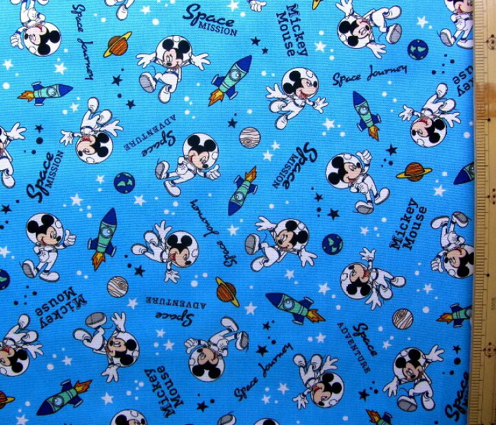 楽天市場 キャラクター ラミネート 生地 ミッキーマウス ブルー系 柄番号１０７ 21 22 ディズニー クラフトシリーズ ビニールコーティング メール便 ゆうパケット 不可 手芸のピロル