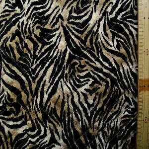 Q- LeBO ni Lg n j ^CK[ ( g ji n ) Lg n|105cm \n|cC 100 ( IbNXn߂̐nł ) i gn g n ^C