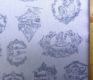 <★廃番のため残りわずかとなりました> キャラクター 生地 布 ディズニープリンセス ( グレー系 ) 柄番号83 ジャガード ( 綿100% ) 生地幅−約108cm ( ディズニー プリンセス 白雪姫 ラプン