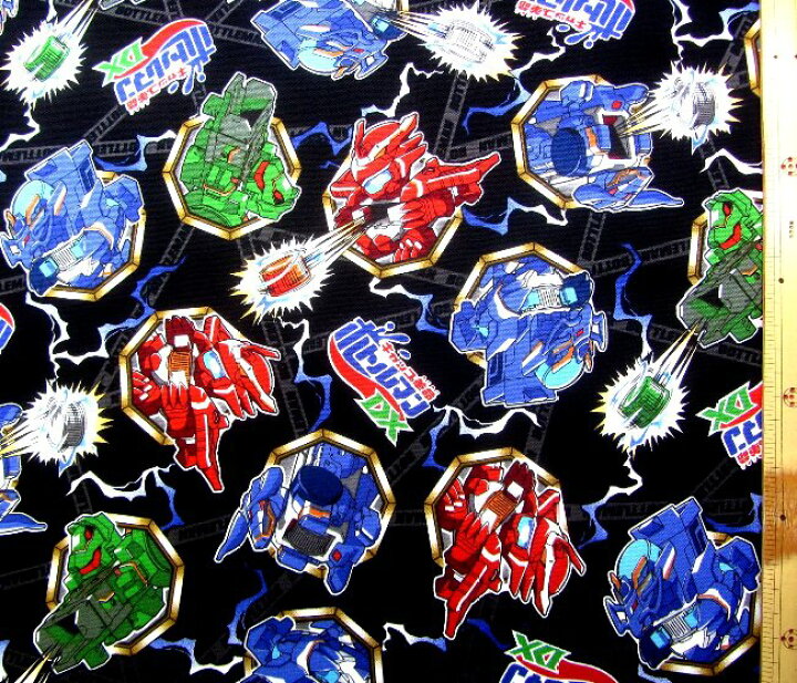 楽天市場 キャラクター 生地 布 キャップ革命 ボトルマン Dx 黒系 22 オックス 綿100 生地幅 約108cm きゃっぷ かくめい ぼとるまん ペットボトル キャップ シューティング ホビー タカラトミー 手芸のピロル