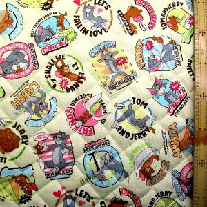 ★残りわずかです(廃番になりました) Q- キルティング 生地 布 トムとジェリー ( クリーム系 ) 柄番号15( 2025 ) キルティング生地 キルト 生地幅-約106cm 表地-オックス( 綿100% ) ( トム ジ