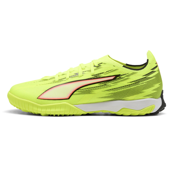 ⭐️lil鉄火まっきまき⭐️PUMA ウルトラ サッカーシューズ 楽天市場】プーマ PUMA ウルトラ 6 マッチ TT サッカートレーニング