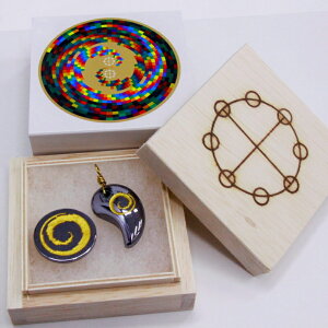 J^JiEhS j[W[   O GlM[ ^C  NXG ^mJK~  { J^Ji hS