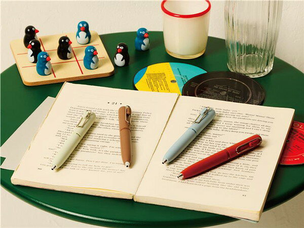 Uni-ball ONE 3 Multi-Pen 0.38 / 0.5 (4 colours)