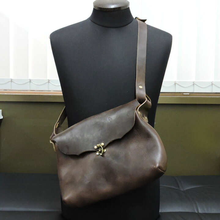 楽天市場】フェルナンドレザー ホリゾンタル アイパッド ラッチポーチ  