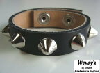 ★WENDY'S★ウェンディーズ★正規 イギリス製1-Row LG Conical Stud WristBand1連コニカル スタッズ リストバンド(SV/BK)【YDKG-k】【W3】