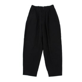 【中古】 イッセイミヤケISSEY MIYAKE コットンリネンタックテーパードパンツ 黒1【レディース】