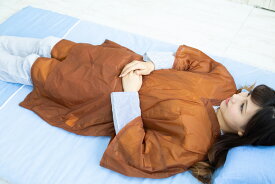 寝苦しさ 解消 ウェアー ( パジャマ 寝間着 の上に着用 ) 睡眠摩擦抵抗75%カット 睡眠が楽に 中高年 高齢者 アスリート リカバリー 寝返りクルンクルン
