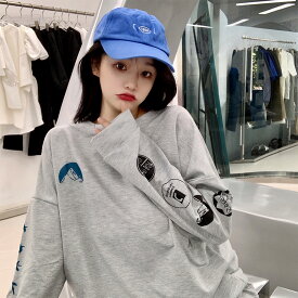 【20％offクーポン6H限定】【17％OFF】ロンT トップス 長袖 Tシャツ 袖プリント オーバーサイズ 韓国ファッション メンズ レディース 大人 おしゃれ かわいい 秋冬 ロゴ プリント カットソー ゆったり ルームウェア ロングTシャツ 中国 母の日 プレゼント