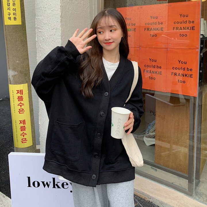楽天市場 送料無料 カーディガン レディース ロング Vネック スウェット トレーナー 韓国ファッション 大きいサイズ トップス アウター 秋 冬 ビックシルエット おしゃれ 無地 オルチャンファッション 韓国服 長袖 だぼだぼvネック かわいい バッグ通販 クロスチャーム 楽天市場 送料無料 カーディガン レディース ロング Vネック スウェット トレーナー 韓国ファッション 大きいサイズ トップス アウター 秋 冬 ビックシルエット おしゃれ 無地 オルチャンファッション 韓国服 長袖 だぼだぼvネック かわいい バッグ通販 クロスチャーム
