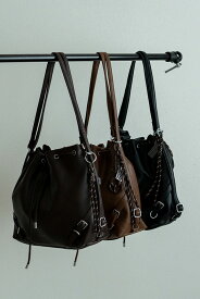 巾着 バッグ リュック ショルダーバッグ ハンドバッグ レディース 大人 レザー 調 大容量 2way 巾着バッグ バックパック 肩掛け 通勤 通学 お出かけ 旅行 おしゃれ かわいい きれいめ モード カジュアル ヴィンテージ風 チャーム付き 学生 PUレザー