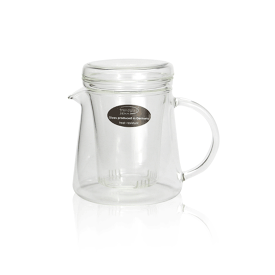 Trendglas-Jena Tea Pot歴史あるイエナガラスを作り続けるドイツブランドTrendglas-Jenaが展開する、約2杯分の小さめサイズの耐熱ガラス製ティーポットガラス製のストレーナーは着色の心配もなくお手入れも簡単キッチン用品ギフト プレゼント