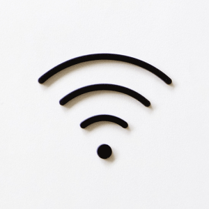 MOHEIM Wi-Fi (black)uWi-Fi (LAN)vsNgOTCAN{̗̂ɓ\ꂽʃe[v͂Ȃ̂ŁAtȒPCeAG݃ItBX {ݏh{ 