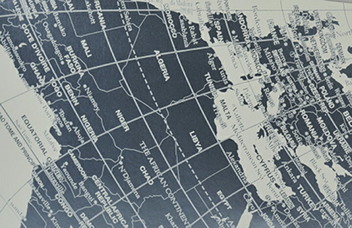 楽天市場 Platinum Authagraph World Map Our Planet On Tetra And On Rectangle プラチナ オーサグラフ世界地図三角地球儀と四角い地図面積が極力正しいオーサグラフ図法を用いた世界地図です Bricbloc Plot
