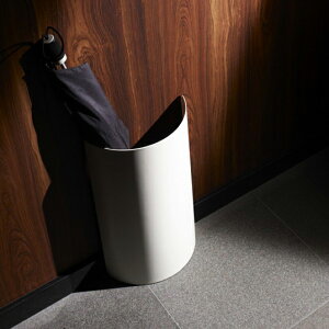 DUENDE/fGf MUKOU / Umbrella stand WHITE AuX^h P  CeA VvȃfUCȃXy[X fUCi[YƋ Mtg v[g  ~J 󂯃g[ ǖʂ