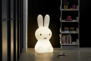 Mr Maria MIFFY LAMP XLTCY~btB[vV[YuMiffy XL Lampv́AI_܂̍80Z`̑^vCg͓dP[u^CṽiCg[h܂6iKCeAIu