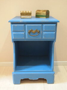 AeB[N u[ TChe[uE`FXg