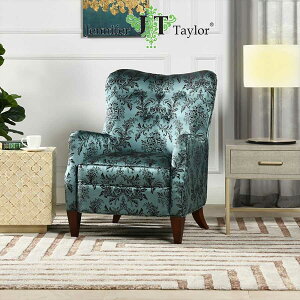 A[`FA ؐ AeB[N`FA Jennifer Taylor WFjt@[eC[ A[`FA Carlisle(J[C) ֎q [sA `FA[ RR AƋ \t@ 1l|