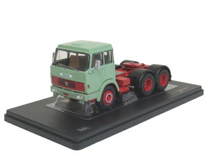 ixo(イクソ) 1/43 ヘンシェル HS 19 TS 1966 グリーン トラクターヘッド ミニカー