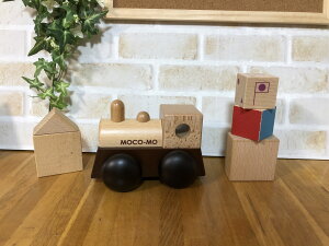 soYjEj̎q//{tMOCO-MO R낱IS[D