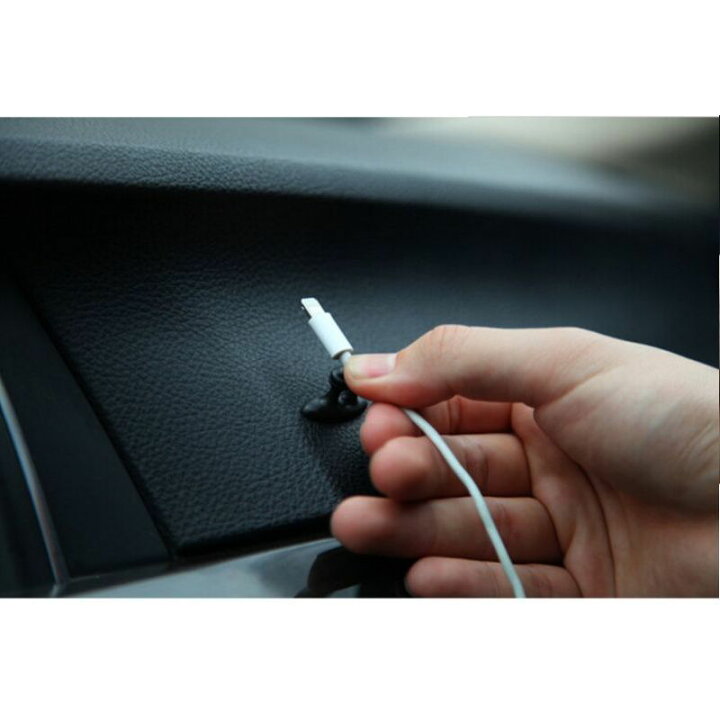 楽天市場 送料無料 ケーブルクリップ ケーブル固定具 コードフック ケーブルホルダー 8個入り 固定 邪魔にならない 粘着 粘着テープ 収納 整理 コード止め 充電器 イヤホン カー用品 車用品 車用 簡単取付 簡単装着 車内用 デスク オフィス キッチン 多機能 Plus Nao