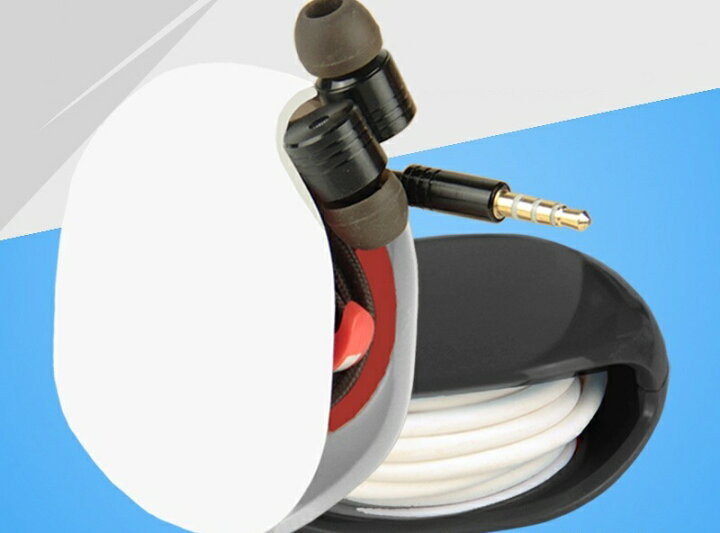 半額品 ケーブルホルダー コードリール式 充電ケーブル収納 イヤホンコード 巻き取り すっきり 便利 絡まない 携帯 持ち運び スマホスタンド イヤホン収納