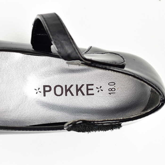 着後レビューで POKKE ポッケのワンストラップシューズ ブラック エナメルブラック 2色展開 17cm 18cm 19cm 20cm 21cm  ５サイズ展開 5721002 POMPKINS ポプキンズ