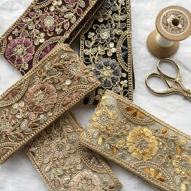 【25cm】 インド刺繍リボン 花柄　レースリボン 刺繍リボン　スパンコール　 レース 刺繍 レースリボン マスクカバー リボン ピアス イヤリング ハンドメイド 手芸 アクセサリー 材料 素材 パーツ 手芸 問屋ポーチヘアゴム 商用