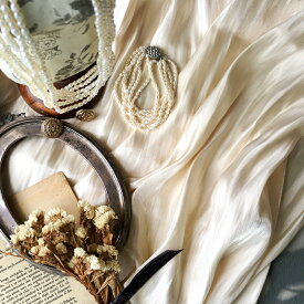 【約100×70cm／150cm】サテン クロス 布 撮影用 背景布 ディスプレイ 　陳列 テーブルクロス 撮影布 撮影用 布 撮影小物 韓国 インテリア 雑貨 背景 インスタ ベージュ 白　ホワイト　アイボリー グレー 背景シート 無地 小物撮影 商用　自宅撮影