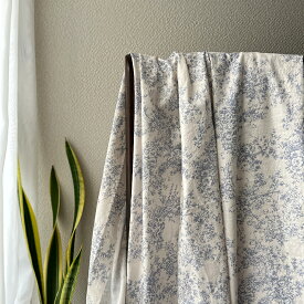 【45cm/90cm】 フラワーガーデン柄プリントクロス 150センチ幅 花　花柄 カットクロス 　カット済み　ディスプレイ イベント 撮影小物 インテリア 雑貨 背景 インスタ 小物 作家　ハンドメイド　販売　什器 手芸 アクセサリー 材料 素材