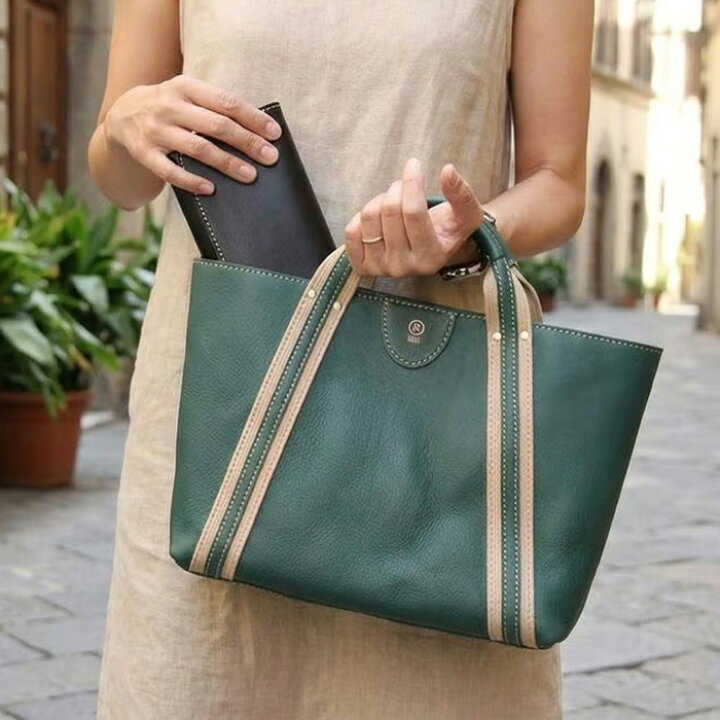 ハンドバッグ castellari バッグ 美品 イタリアmade CASTELLARI レザー 