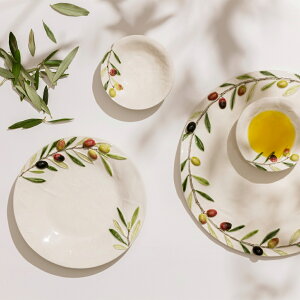 |gK\铩탁[J[@{_sjFC̃e[uEGA@쉢̖LȃCtX^CƒɁI@I[u̎A}t@ׂɕ\A[g̗lȃe[uEGA