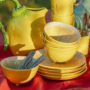 |gK\铩탁[J[@{_sjFC̃e[uEGA@쉢̖LȃCtX^CƒɁI@I[u̎A}t@ׂɕ\A[g̗lȃe[uEGA