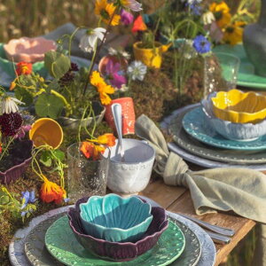 |gK\铩탁[J[@{_sjFC̃e[uEGA@쉢̖LȃCtX^CƒɁI@_炩̂ʐF@U΂߂ꂽԁX@t[@eB