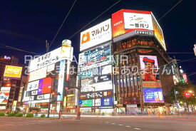 【日本の風景ポストカードAIR】北海道札幌市すすきの交差点の夜景2019年のはがきハガキ葉書 撮影/kazukiatuko