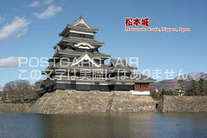 y{̊ό|XgJ[hzu{@Matsumoto Castle, Nagano, Japanv{̗tnKL͂