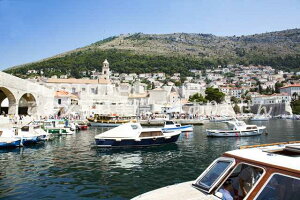 yNA`A̕i|XgJ[hzhuujN̂͂nKLt Be/photo by SHIGERU MURASHIGE