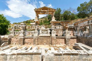 ygR̕i|XgJ[hAIRzgRGtFXՂ̂͂nKLt Be/photo by SHIGERU MURASHIGE