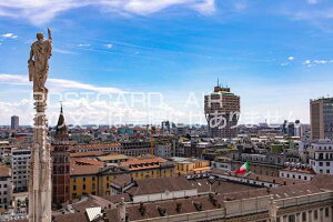 yC^A̕i|XgJ[hAIRz~m̃hDI[̂͂nKLt Be/photo by SHIGERU MURASHIGE