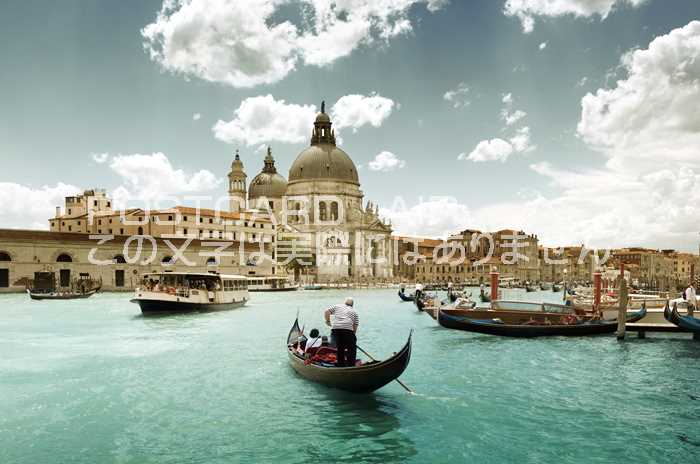 ベニスの葉書はがきハガキ☆Grand Canal and Basilica Santa Maria della Salute, Venice, Italy