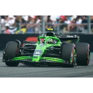 y12\zXp[N 1/43 LbN UEo[ C45 No.5 2025 F1 }CA~GP G.{gg i~jJ[ S9626