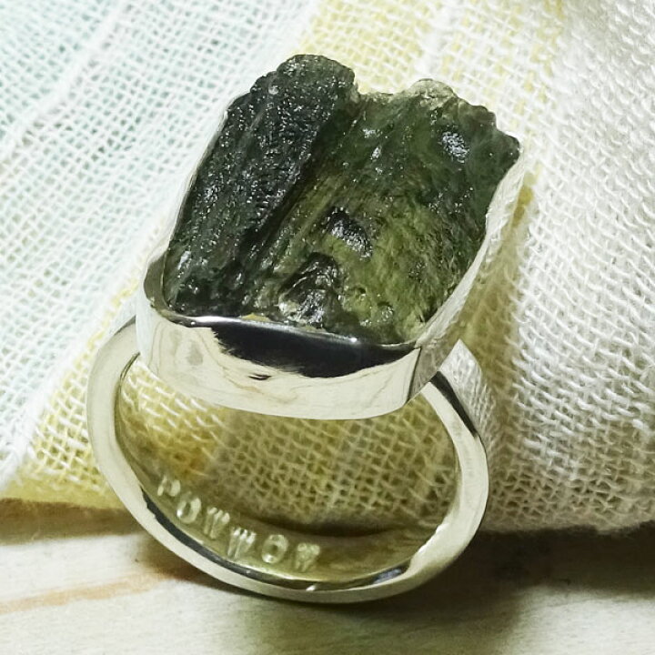 楽天市場】原石を纏う モルダバイト シルバーリング【9～30号 受注 