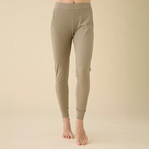 ポイント2倍 スリア レボパンツ【 色が選べます 】ヨガウェア Tシャツ スミクロ ネイビー ベージュ Yoga wear suria