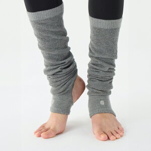 |Cg2{ XA i^[Wy FIׂ܂ zKEFA MX ubN O[wU[ VhEoCIbg q[U[ Jv`[m Yoga wear suria