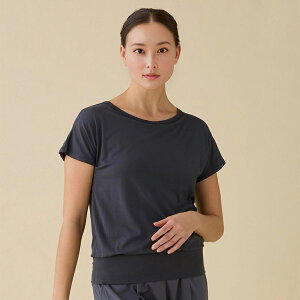 スリア レジーヌトップ 【色が選べます 】ヨガウェア トップス Tシャツ 半袖 ブラ付き カップ付き ブラトップ Yoga wear suria