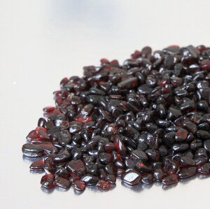 ガーネットさざれ|ガーネット柘榴石garnet【さざれ石ブレスレット浄化癒し原石さざれ石】メンズレディース一点物アイテムガーネット