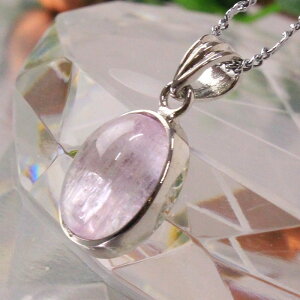 クンツァイトペンダント|カリフォルニアアイリスKunziteクンツァイト【ネックレスPendant首輪ペンダントNecklace】メンズレディース一点物パワーストーンクンツァイト