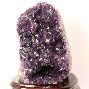 AWXg NX^[bAVXg Amethyst  AWXg u CeA AWXgh[ Cluster  u  NX^[ ΁bY fB[X _ACe VR AWX